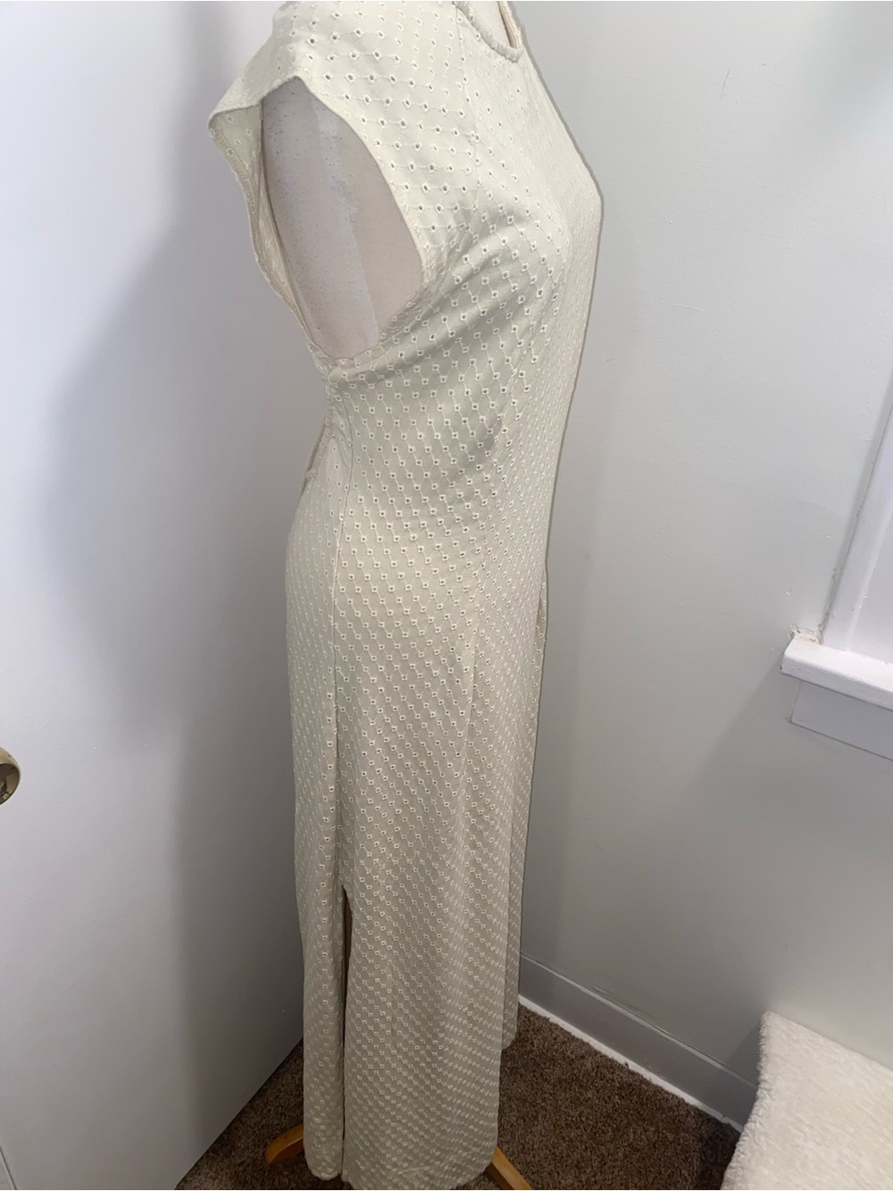 Free People Cream Eventide Open-Back Eyelet Midi Dress - Size XL - NEW - Picture 8 of 13